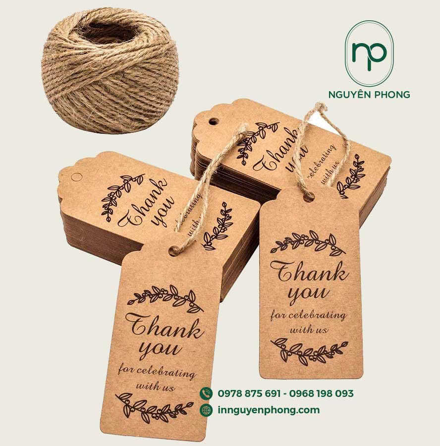 Mẫu tag quần áo tối giản